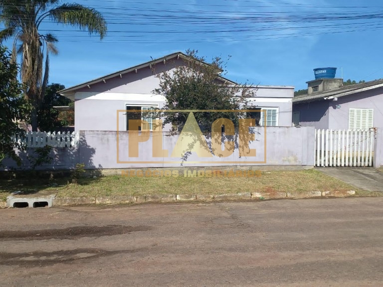 CASA BAIRRO JARDIM DOS LAGOSPLACE - Negócios Imobiliários