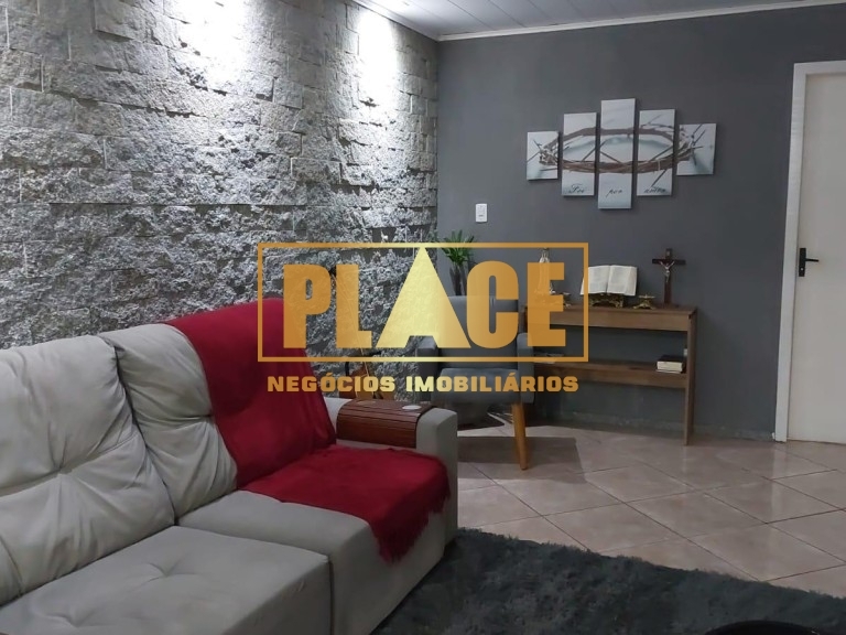 Casa no bairro Jardim IolandaPLACE - Negócios Imobiliários