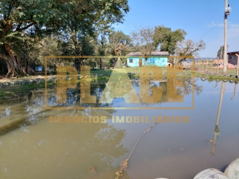 CASA BAIRRO PEDRAS BRANCAS - PLACE - Negócios Imobiliários - 1